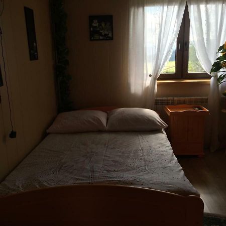 Pokoje U Eli Apartment Brzegi  Ngoại thất bức ảnh