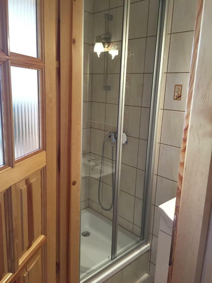 Pokoje U Eli Apartment Brzegi  Ngoại thất bức ảnh